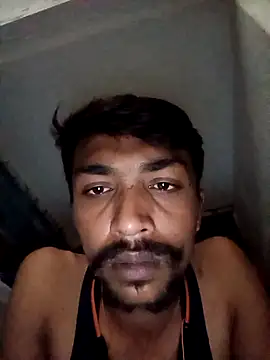 Snapshot of PrabV0319 chatting on 11/16/25, 06:18 PrabV0319 online show from 11/16/25, 06:18