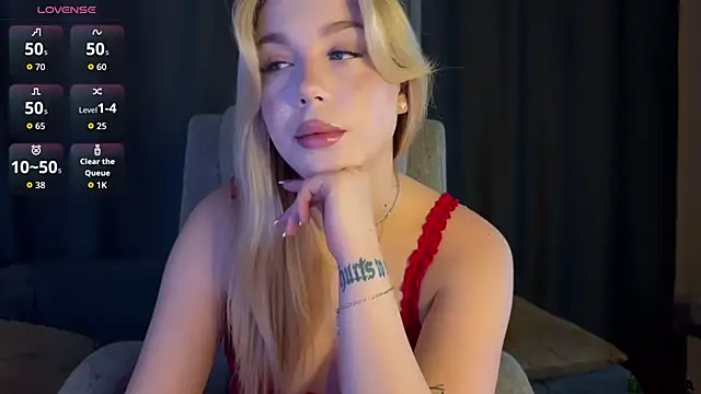 Snapshot of ariashaa chatting on 02/18/26, 03:08 ariashaa online show from 02/18/26, 03:08