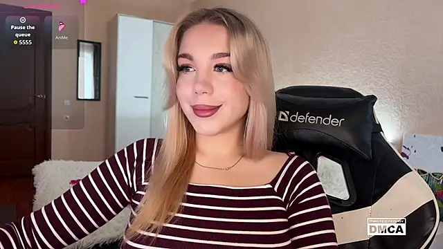 Snapshot of ariashaa chatting on 11/21/25, 12:26 ariashaa online show from 11/21/25, 12:26