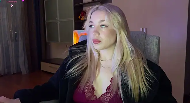 Snapshot of ariashaa chatting on 01/15/26, 03:26 ariashaa online show from 01/15/26, 03:26