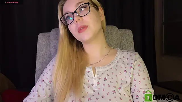 ariashaa online show from 04/09/26, 06:47