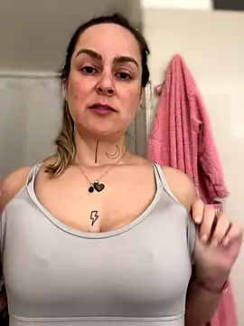 misslulipop online show from 09/23/25, 02:24