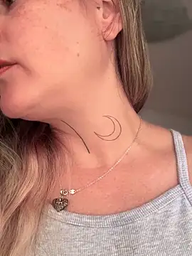 misslulipop online show from 01/29/25, 07:00