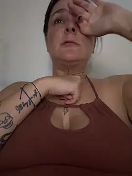 misslulipop online show from 02/23/25, 01:02