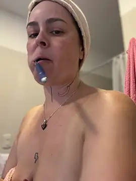 misslulipop online show from 03/08/25, 07:31