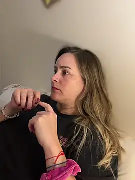 misslulipop online show from 03/21/25, 01:34