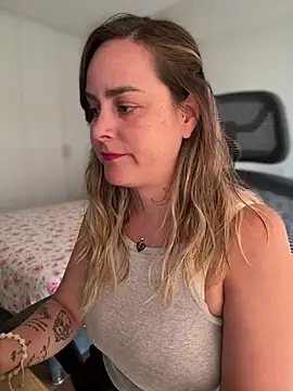 misslulipop online show from 03/16/25, 08:54