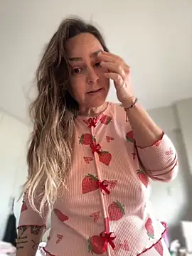 misslulipop online show from 09/14/25, 02:06