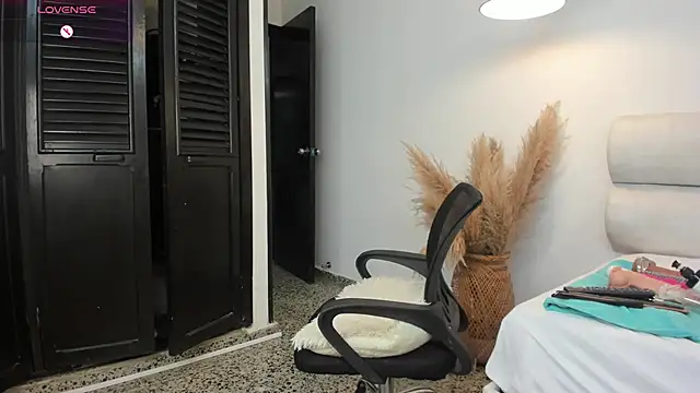 angelica af online show from 09/23/25, 06:04