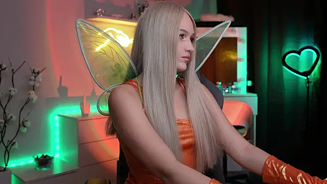 MrsTenderBeast online show from 11/24/25, 04:18