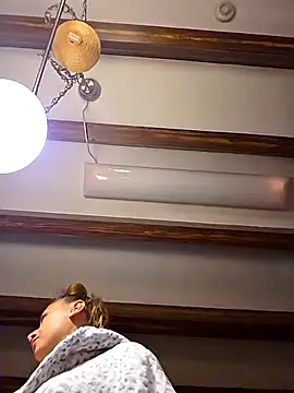 Snapshot of kylie_blck chatting on 04/14/26, 03:33 kylie blck online show from 04/14/26, 03:33