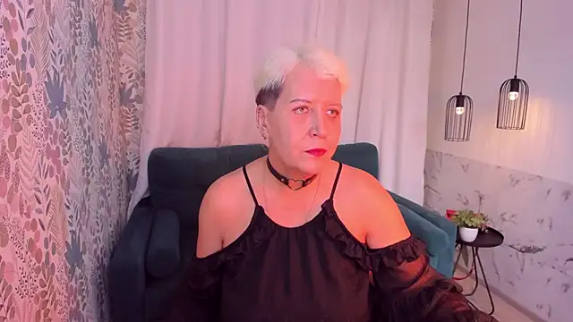 Snapshot of KathySunn chatting on 03/15/26, 01:07 KathySunn online show from 03/15/26, 01:07