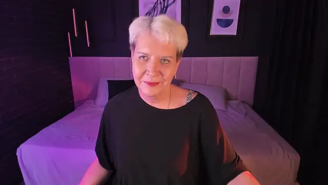 Snapshot of KathySunn chatting on 03/28/26, 01:23 KathySunn online show from 03/28/26, 01:23