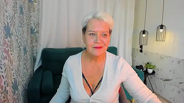 Snapshot of KathySunn chatting on 03/27/26, 01:23 KathySunn online show from 03/27/26, 01:23