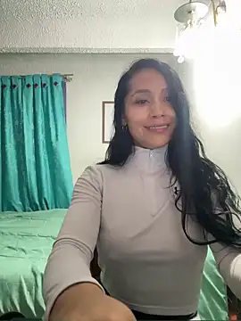 Snapshot of Angela_isabella chatting on 02/19/25, 01:29 Angela isabella online show from 02/19/25, 01:29