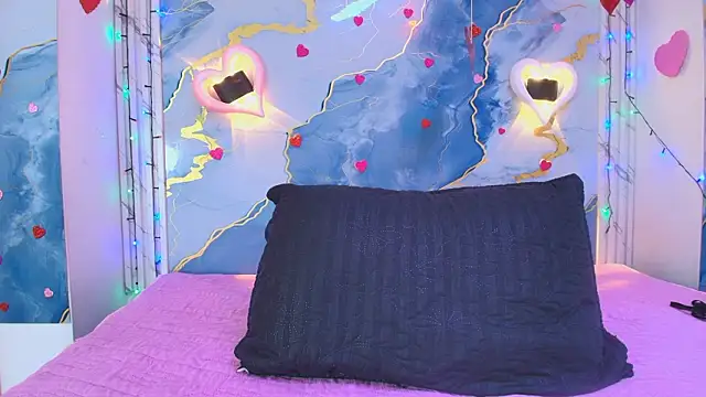 lorrayne  online show from 02/19/26, 12:13