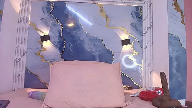 lorrayne  online show from 09/20/25, 12:10