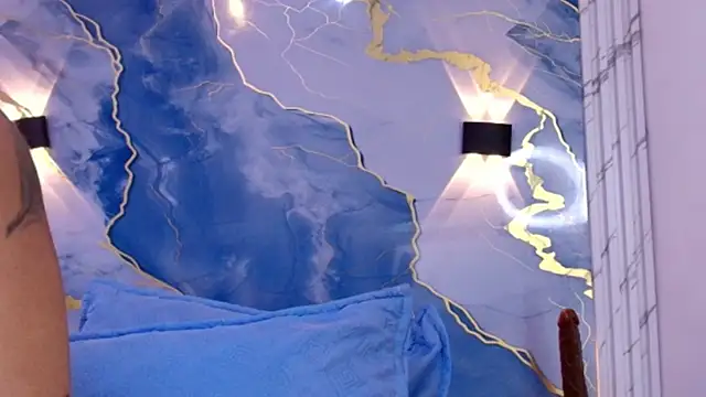 lorrayne  online show from 10/11/25, 12:06