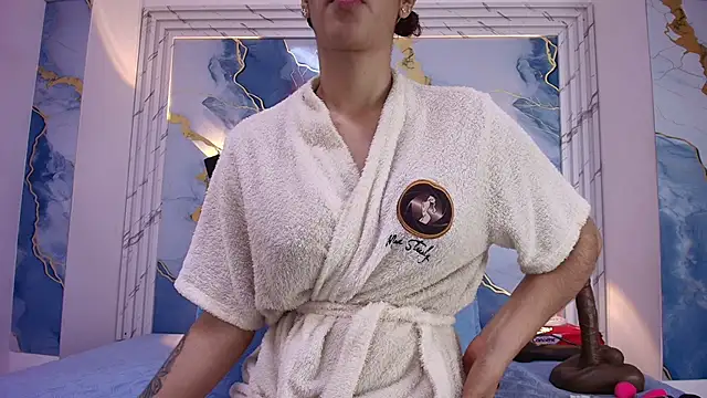 lorrayne  online show from 09/23/25, 12:12