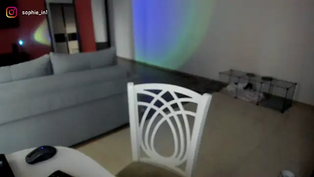  in yan online show from 04/10/26, 06:42