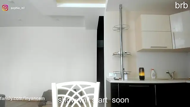  in yan online show from 03/15/26, 06:53