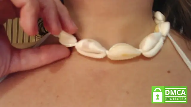 mollywayne online show from 05/11/26, 04:04
