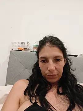 Snapshot of Sposini69 chatting on 06/20/26, 11:21 Sposini69 online show from 06/20/26, 11:21