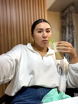 Ambar pe  online show from 03/22/26, 08:10