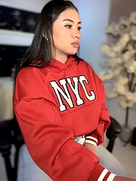 Ambar pe  online show from 10/31/25, 02:41