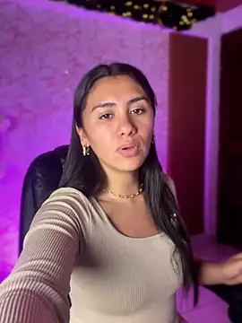 Ambar pe  online show from 04/11/26, 01:24