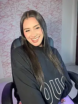 Ambar pe  online show from 12/05/25, 02:43