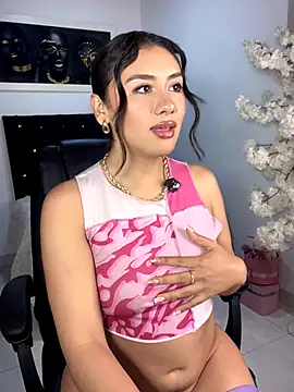 Ambar pe  online show from 11/18/25, 02:38