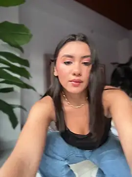 Ambar pe  online show from 04/29/26, 10:05