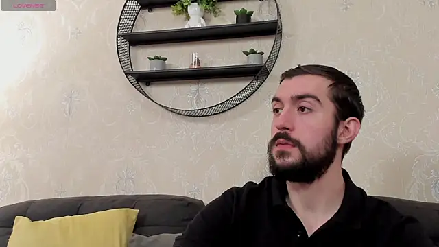 Dylan Best online show from 12/20/25, 01:08