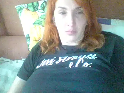 Snapshot of MssAngela chatting on 09/20/25, 07:35 MssAngela online show from 09/20/25, 07:35