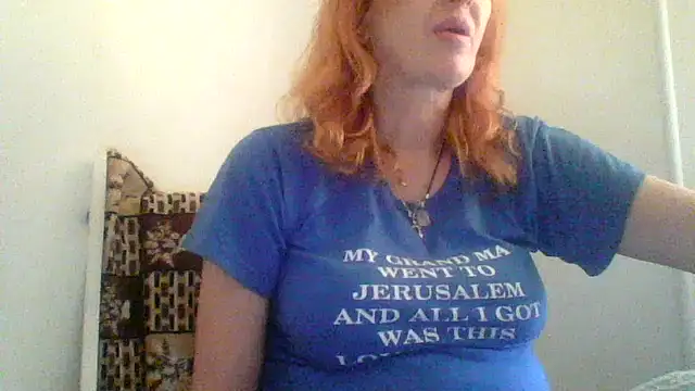 Snapshot of MssAngela chatting on 10/11/25, 10:05 MssAngela online show from 10/11/25, 10:05