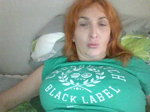 Snapshot of MssAngela chatting on 10/03/25, 06:04 MssAngela online show from 10/03/25, 06:04