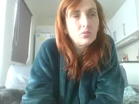 Snapshot of MssAngela chatting on 02/10/25, 07:47 MssAngela online show from 02/10/25, 07:47