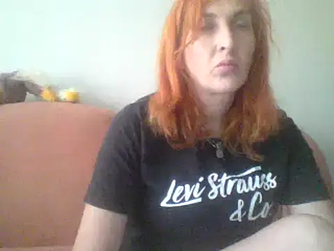 Snapshot of MssAngela chatting on 09/18/25, 09:01 MssAngela online show from 09/18/25, 09:01