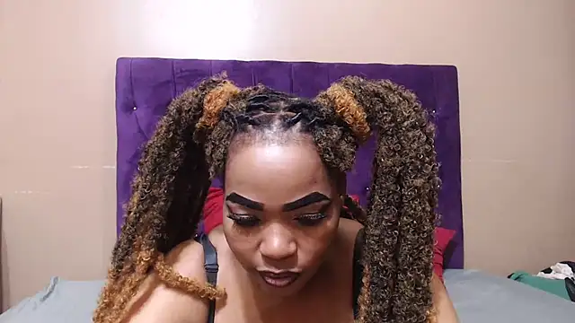 EBONYBUSTYY online show from 11/16/25, 06:23