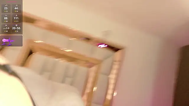 im yours 01 online show from 02/22/26, 04:15