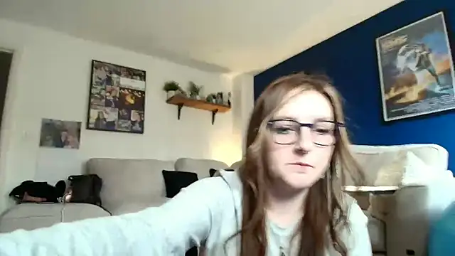 short sweetpea online show from 12/14/25, 01:28