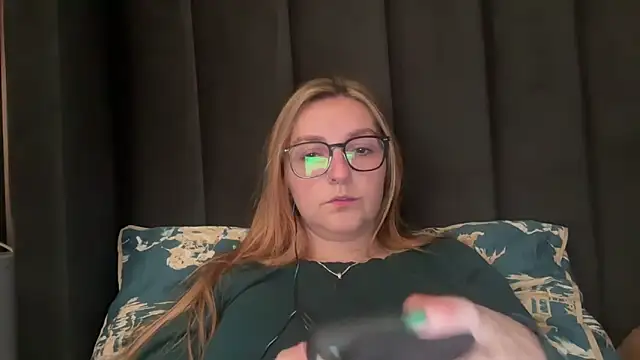 short sweetpea online show from 09/21/25, 12:21