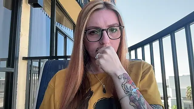 short sweetpea online show from 09/09/25, 07:45