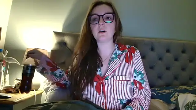 short sweetpea online show from 12/02/25, 08:16