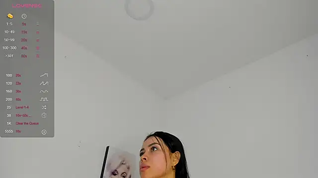 julieth sanz online show from 02/13/25, 11:28