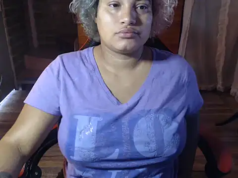 Hilarybunnyy online show from 03/28/26, 03:35