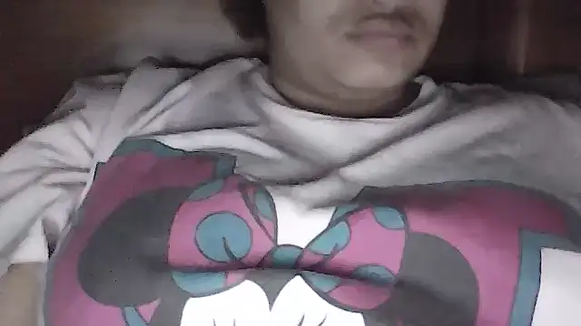 Hilarybunnyy online show from 05/31/26, 04:07