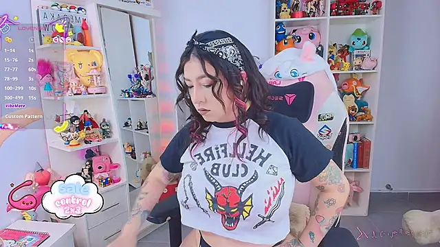 meda kawaii  online show from 11/27/25, 01:11