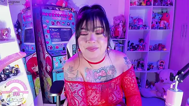Snapshot of meda_kawaii_ chatting on 02/23/25, 10:28 meda kawaii online show from 02/23/25, 10:28